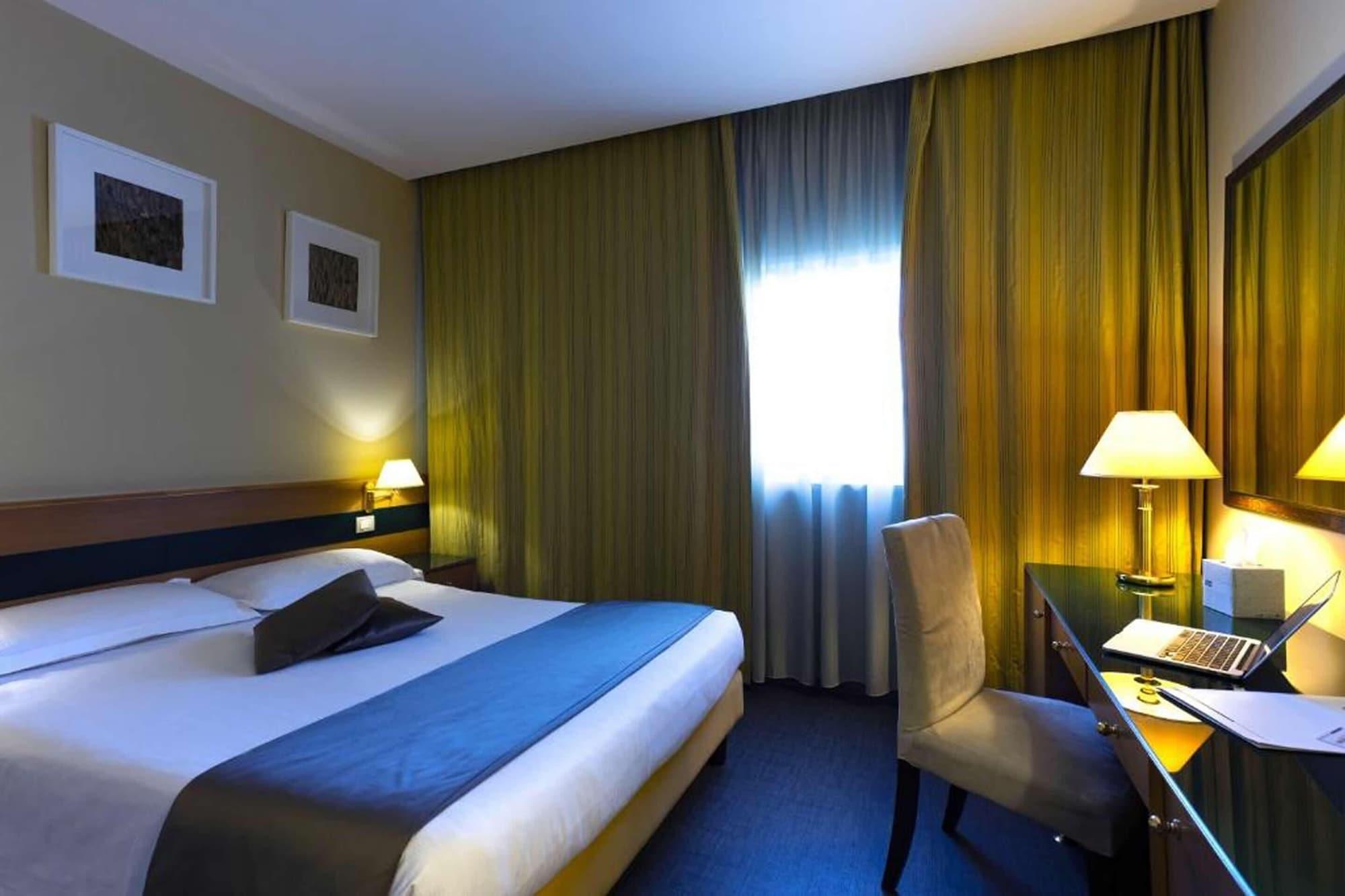 Bv Hotel Oly ローマ エクステリア 写真