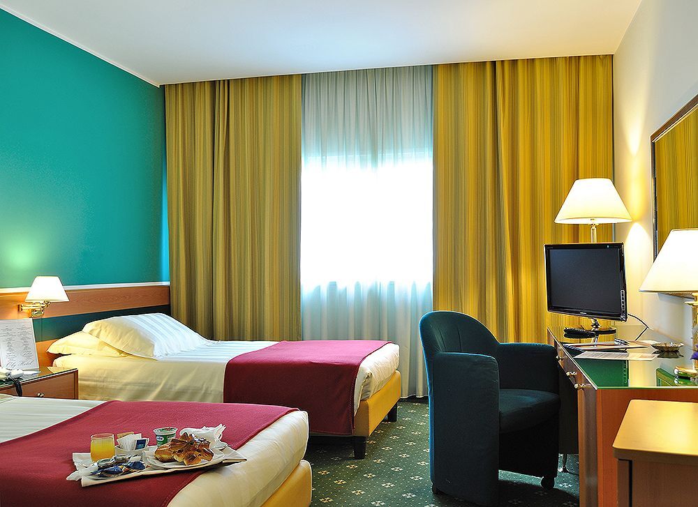 Bv Hotel Oly ローマ エクステリア 写真